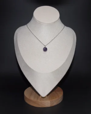 Amethyst healing crystal necklace for serenity and spiritual energy